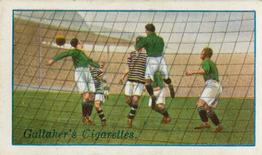 1928 Gallaher Ltd Footballers #45 Celtic v Queen's Park Front