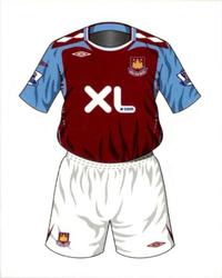 2007-08 Merlin Premier League 2008 #598 West Ham United Home Kit Front