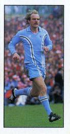 1979-80 Bassett & Co. Football #44 Terry Yorath Front