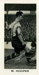 1935 John Sinclair English & Scottish Football Stars #23 Mark Hooper Front