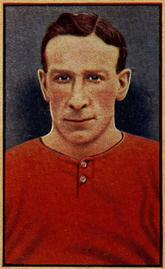 1922 Sport and Adventure Famous Footballers #34 Harold Halse Front