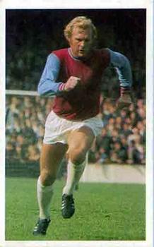 1969-70 Tonibell England's Soccer Stars #NNO Bobby Moore Front