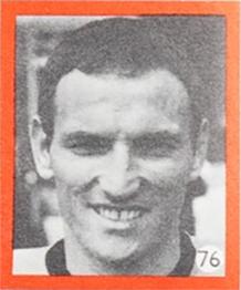 1969 Charles Buchan's Football Monthly World Stars #76 Derek Dougan Front