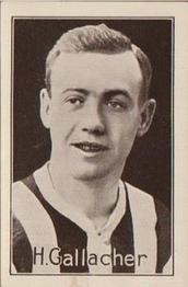 1926 Amalgamated Press Famous Footer Internationals #16 Hughie Gallacher Front