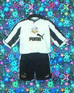 1996-97 Merlin's Premier League 97 #134 Home Kit Front