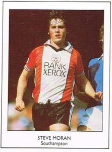 1986-87 Vaux Breweries Footballers #NNO Steve Moran Front