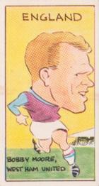 1965-66 Reddish Maid International Footballers of Today #9 Bobby Moore Front