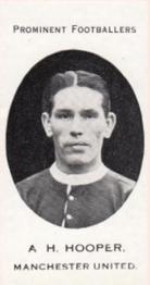 1913 Taddy & Co. Prominent Footballers Series 3 #NNO Arthur Hooper Front