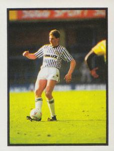 1987-88 Daily Mirror/Sunday Mirror Soccer 88 Stickers #220 Nigel Worthington Front