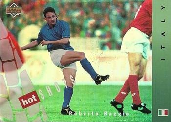 1994 Upper Deck World Cup Contenders English/Italian - Hot Shots #HS8 Roberto Baggio Front