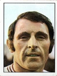 1971-72 Panini Football 72 #30 John Angus Front