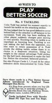 1976 Brooke Bond 40 Ways to Play Better Soccer #8 Tackling Back