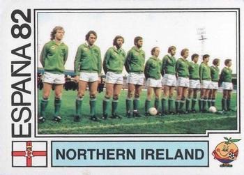 1982 Panini FIFA World Cup Spain Stickers #329 Northern Ireland (team) Front