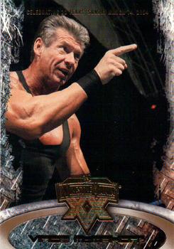 2004 Fleer WWE WrestleMania XX - Gold #29 Vince McMahon  Front